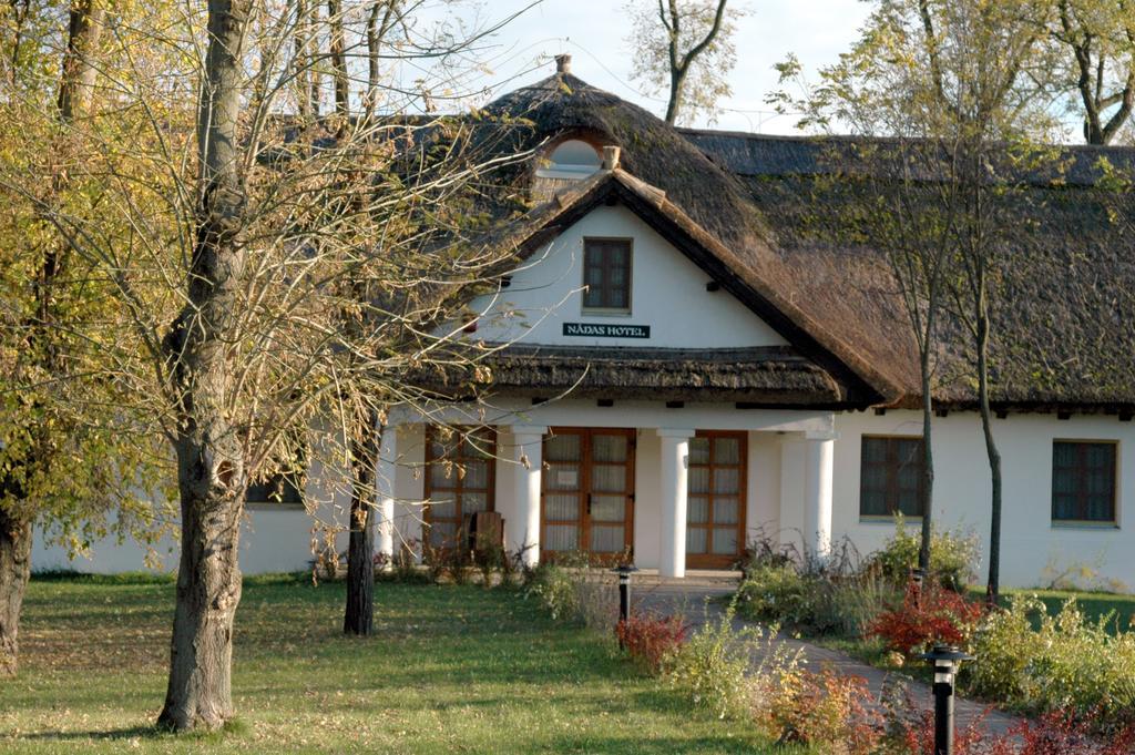 Sarlospuszta Club