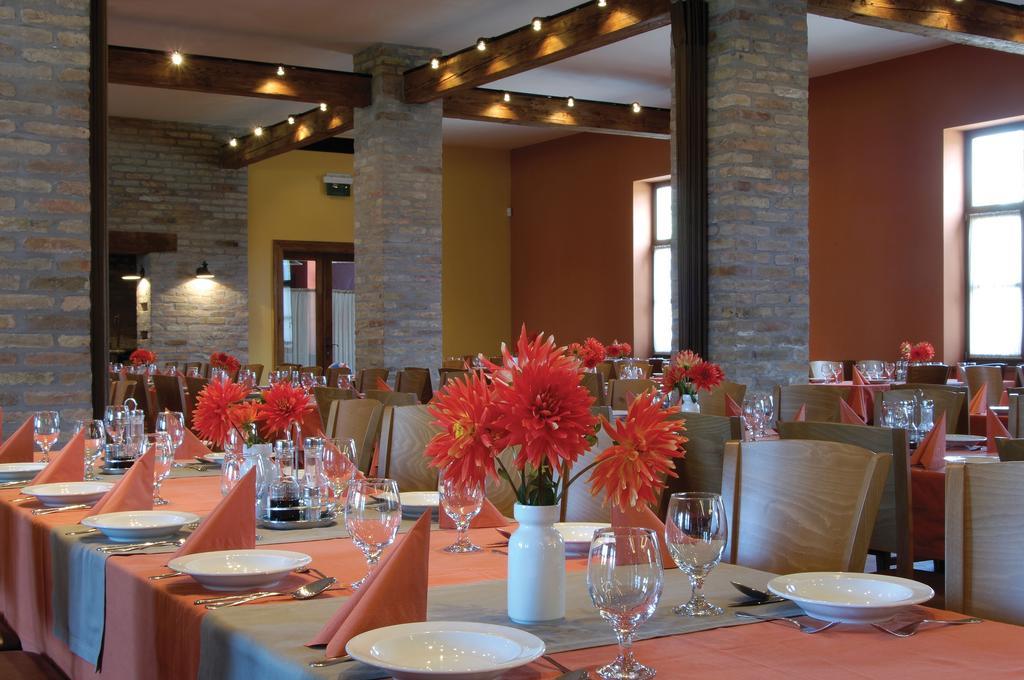 Hotel Sarlospuszta Club 3*