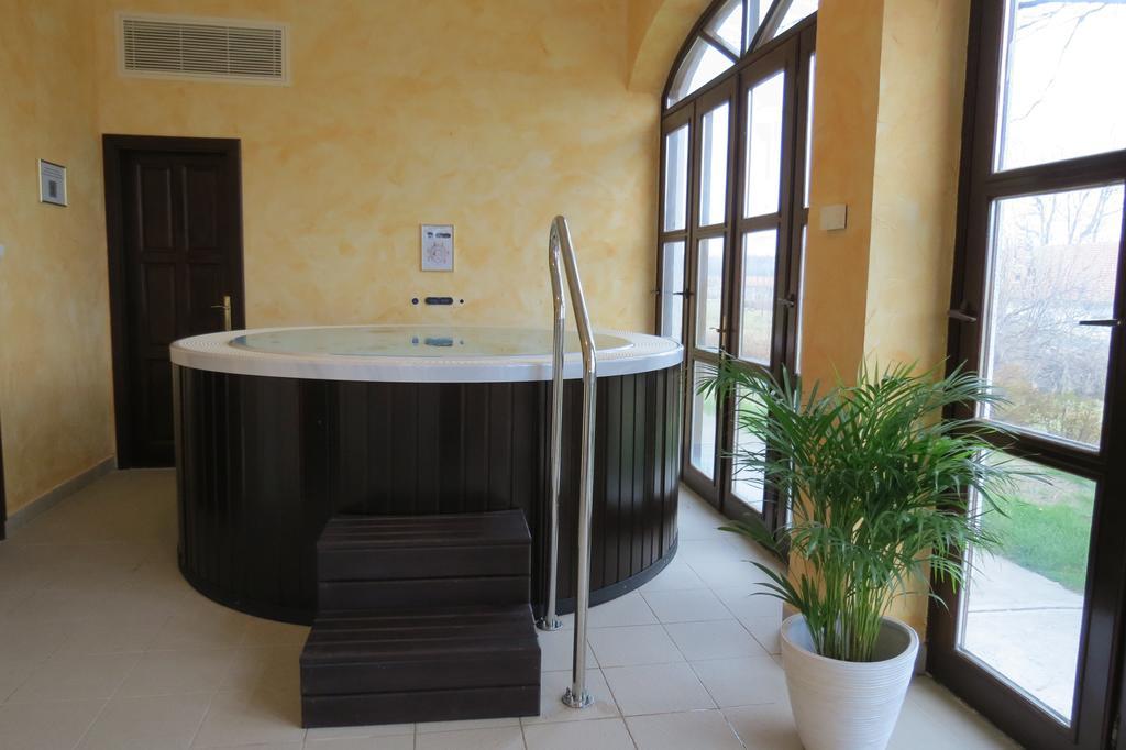 Hotel Sarlospuszta Club